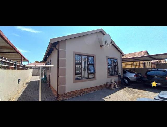 3 BEDROOM HOUSE FOR SALE IN SOSHANGUVE VV